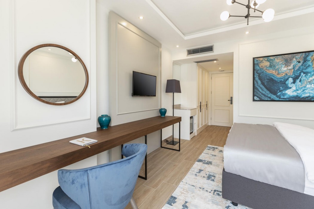 BOUTIQUE HOTEL MOMENTUM by Aycon 37/195