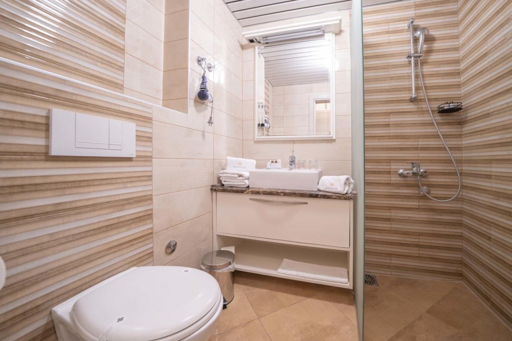 BOUTIQUE HOTEL MOMENTUM by Aycon 71/195