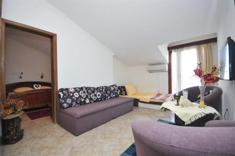 Hotel Grbalj 36/75