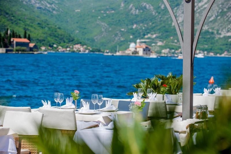 Conte Hotel 25/75