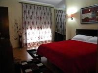 Prince Hotel 14/69