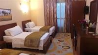 Prince Hotel 33/69