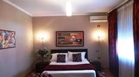 Prince Hotel 46/69