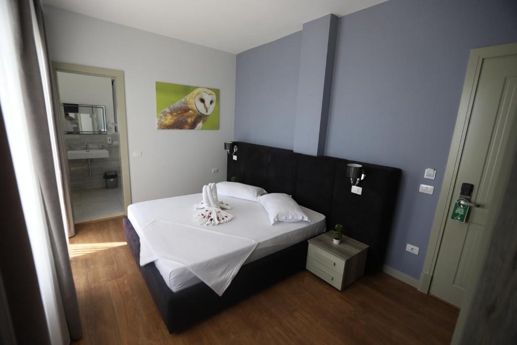 PERANDOR BEACH HOTEL 15/64