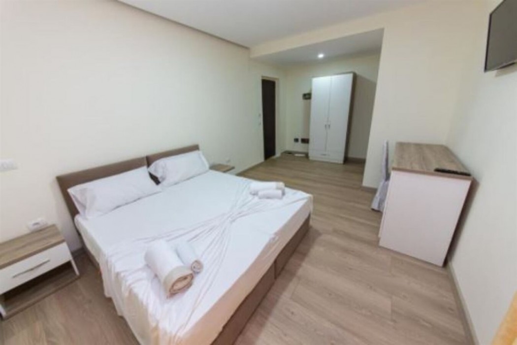 Esal Hotel 13/39