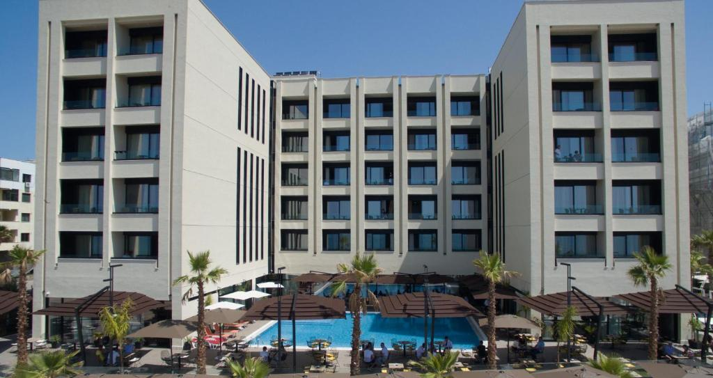 Royal G Hotel and Spa 1/58