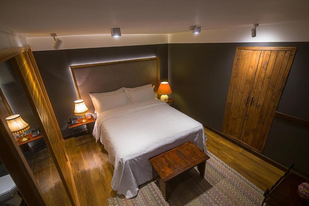Room at Hani I Pazarit, KORCE