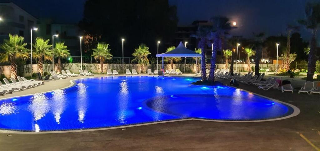 HENRY RESORT & SPA 37/62