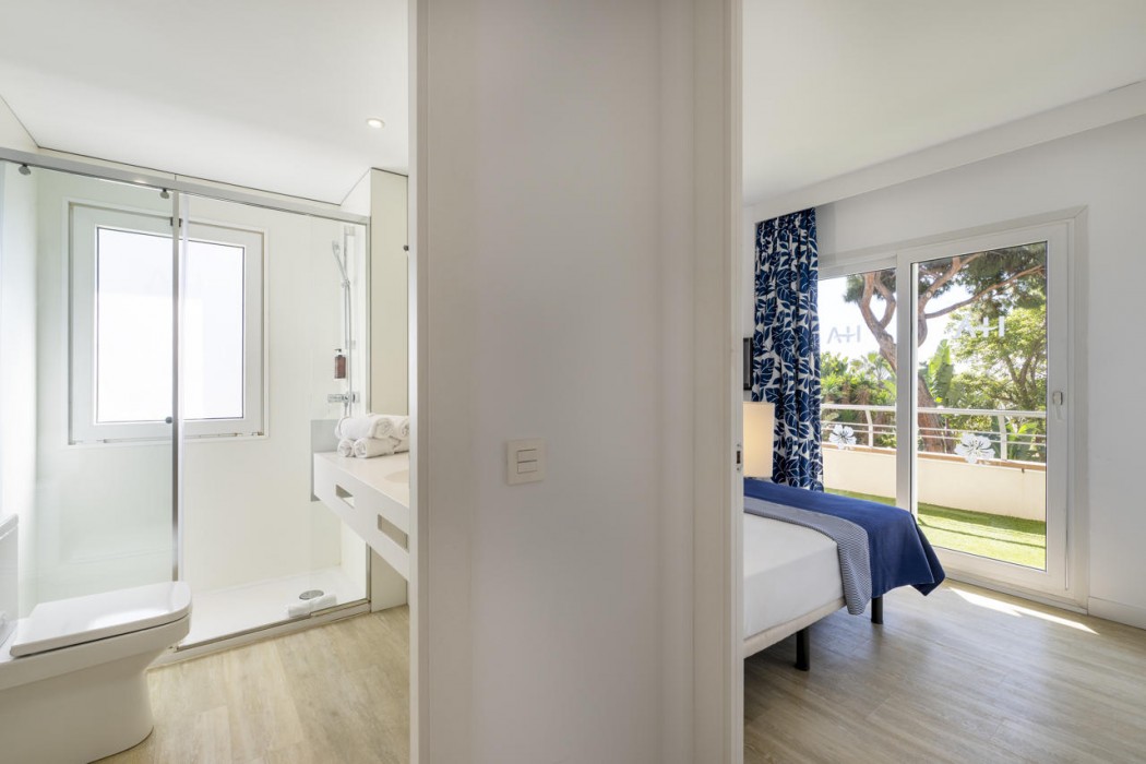 Hotel Tahiti Playa 32/137