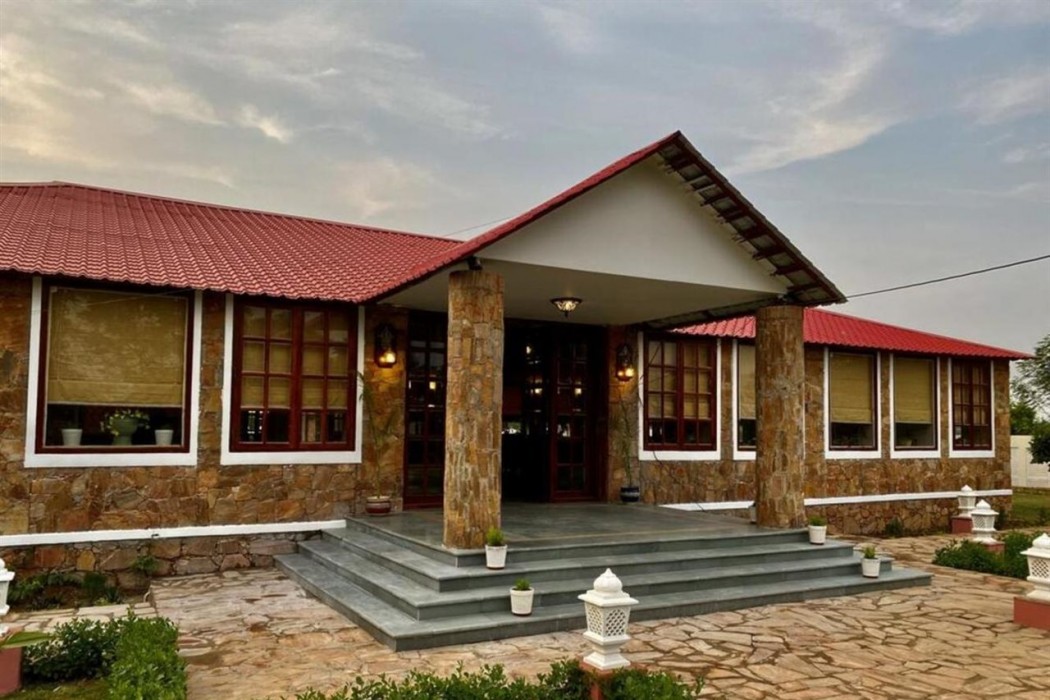 Sariska Safari Lodge 12/30