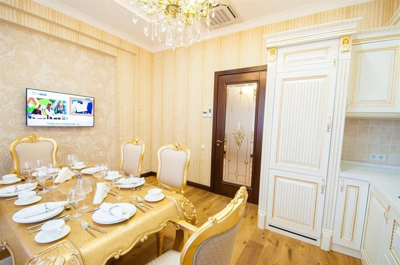 Royal Residence 22/78