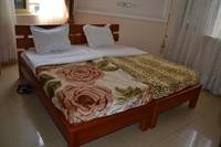 Felicia Hotel 28/72