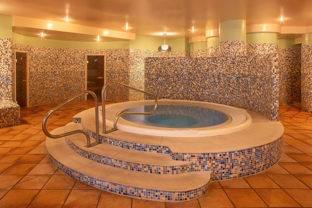 Golden Bahia De Tossa & Spa 41/75