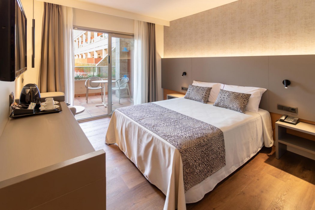 Golden Bahia De Tossa & Spa 19/75