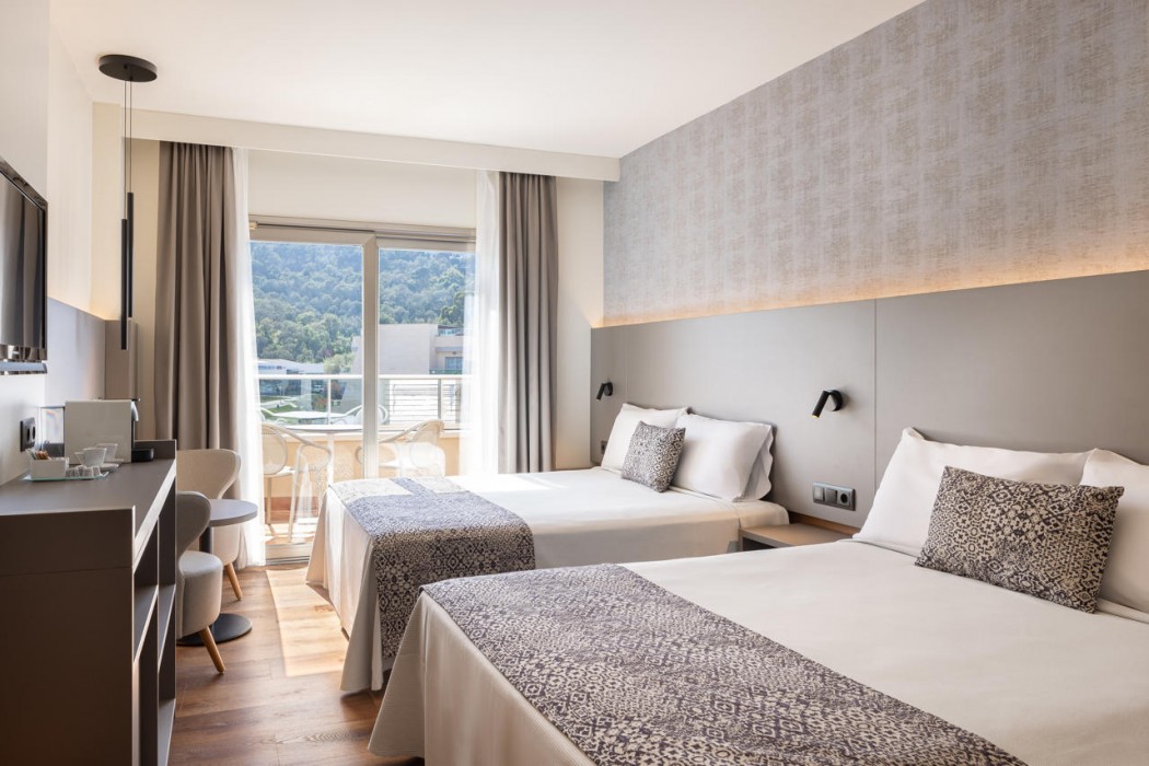 Golden Bahia De Tossa & Spa 17/75