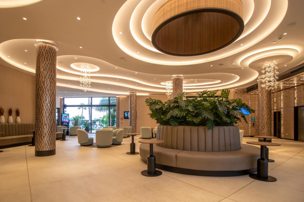 Lobby at Golden Taurus Park Resort, PINEDA DE MAR