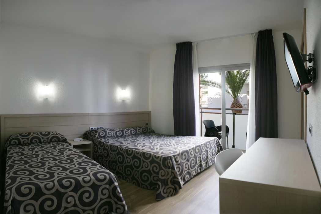 Tossa Beach Hotel 16/62