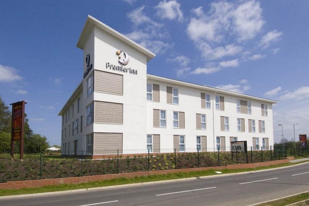 Premier Inn Corby 18/32