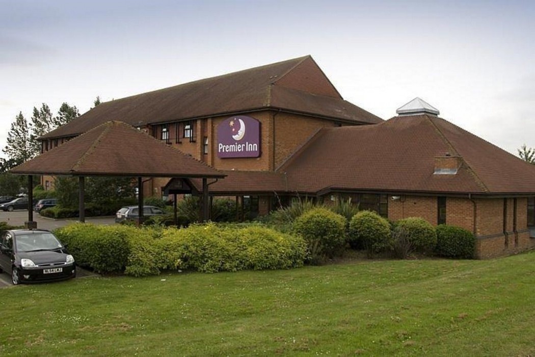 Premier Inn York South West 7/16