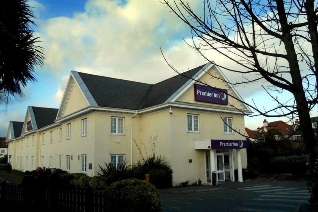Premier Inn Southend-On-Sea (Thorpe Bay) 10/23