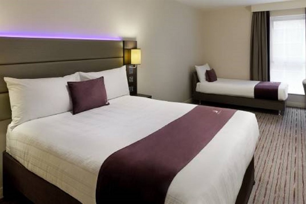 Premier Inn South Mimms/Potters Bar 10/17