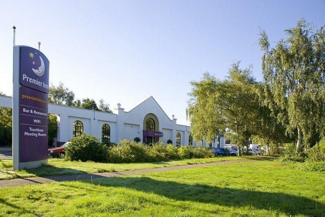 Premier Inn South Mimms/Potters Bar in POTTERS BAR