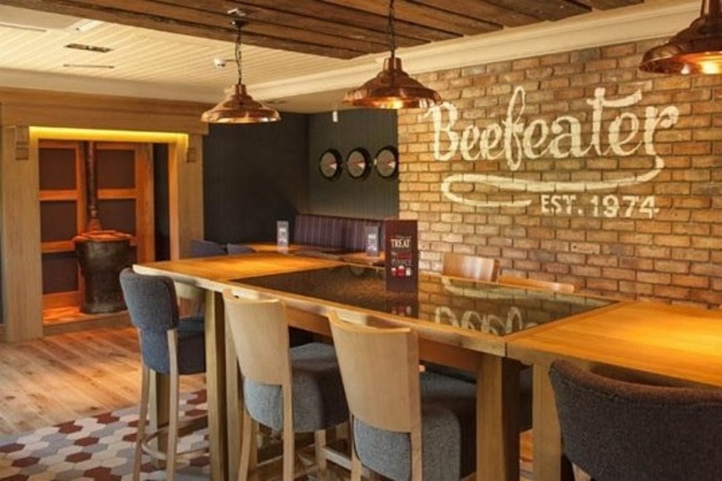 Premier Inn South Mimms/Potters Bar 16/17