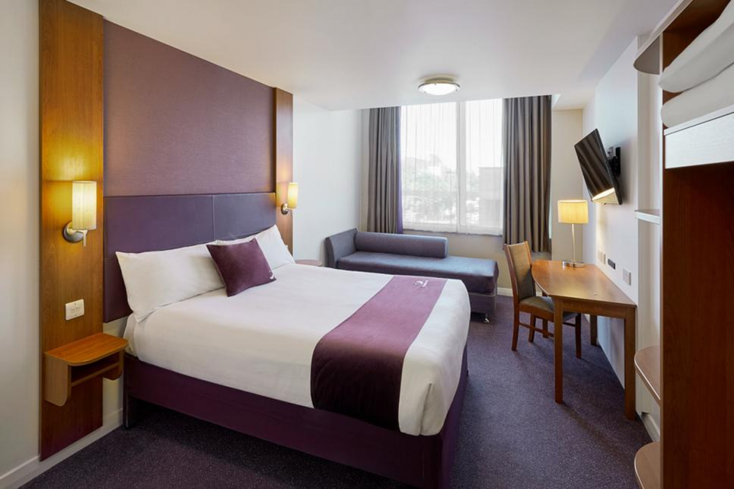 Milton Keynes Central (Xscape) hotel 13/39