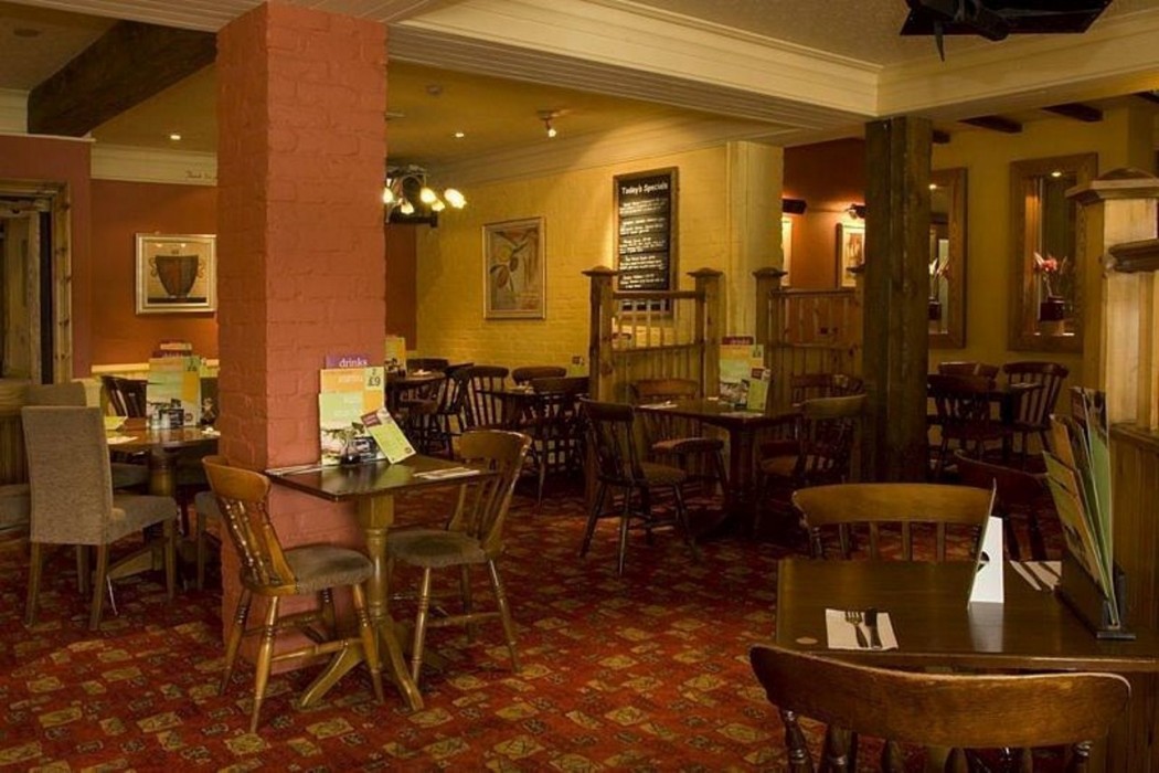 Premier Inn Pontefract North 12/37