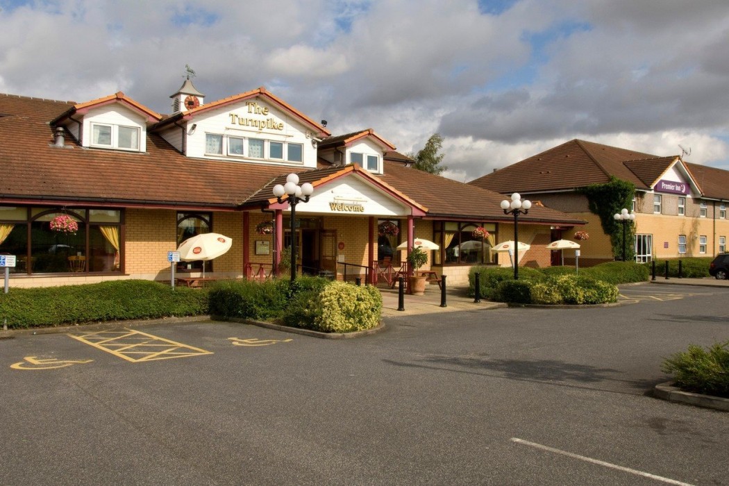 Premier Inn Pontefract North 15/37