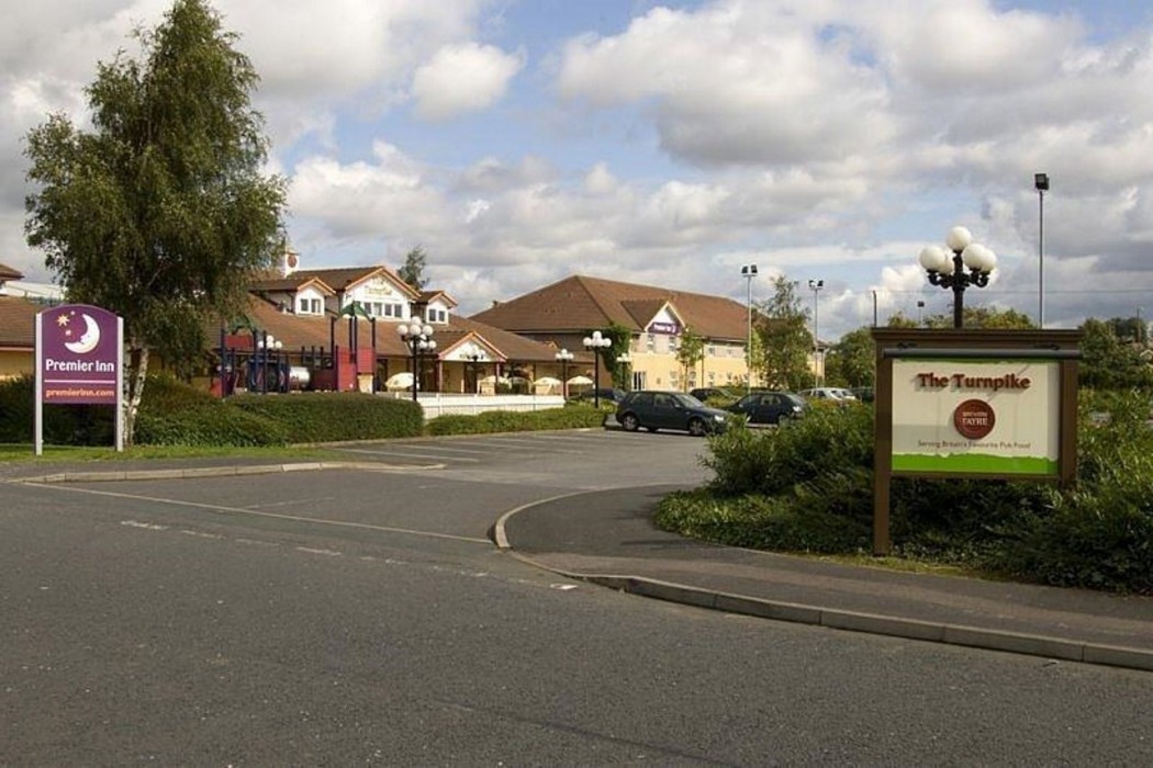 Premier Inn Pontefract North 13/37