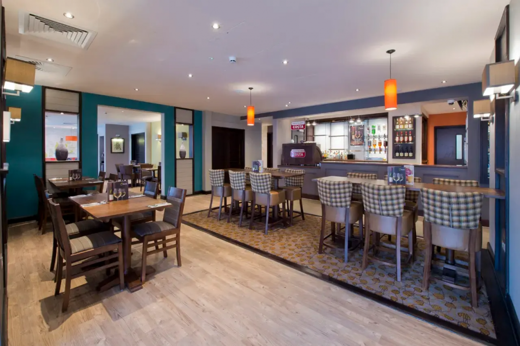 Premier Inn Exeter City Centre hotel 17/40
