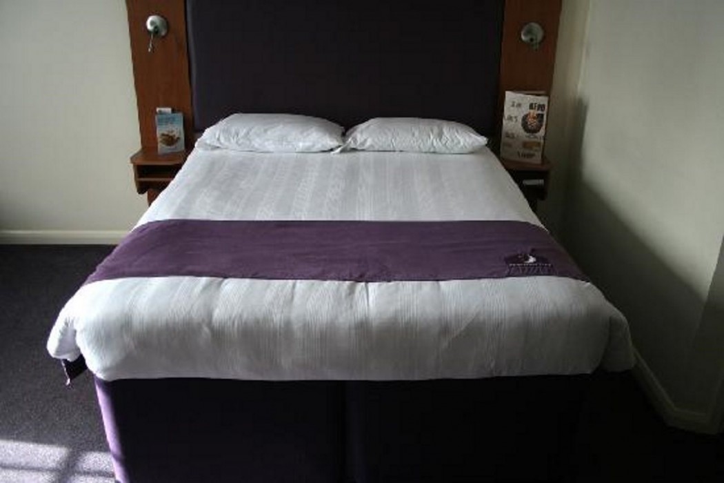 Premier Inn Colchester (Cowdray Avenue) 24/70