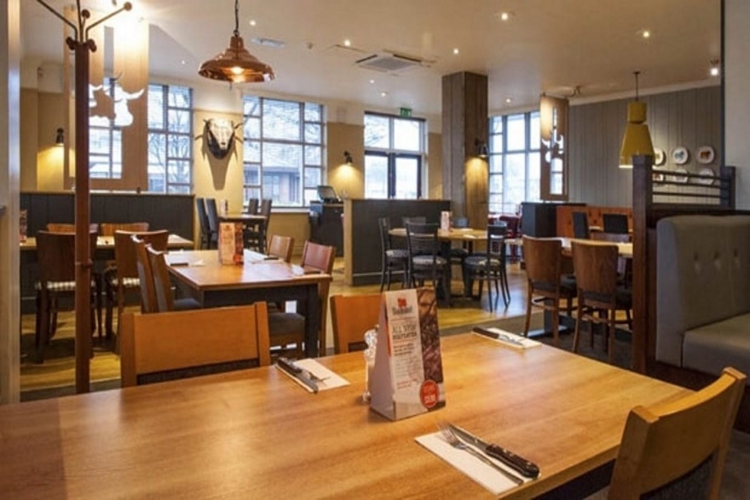 Premier Inn Colchester (Cowdray Avenue) 46/70