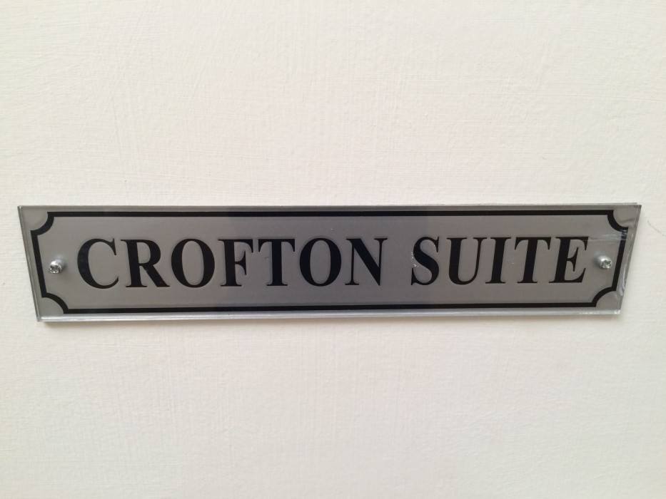 Crofton House Hotel 31/68
