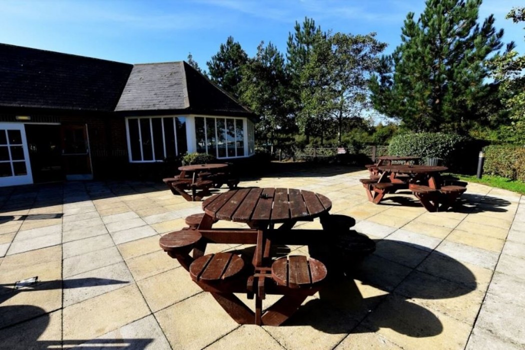Premier Inn Isle Of Wight (Newport) 23/57