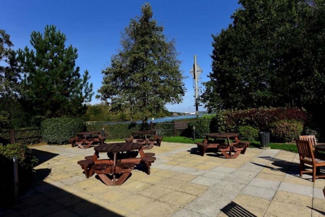 Premier Inn Isle Of Wight (Newport) 22/57