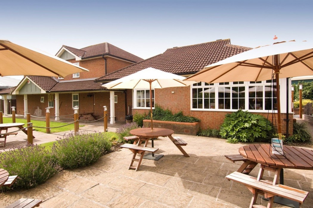 Premier Inn Tamworth South 16/44
