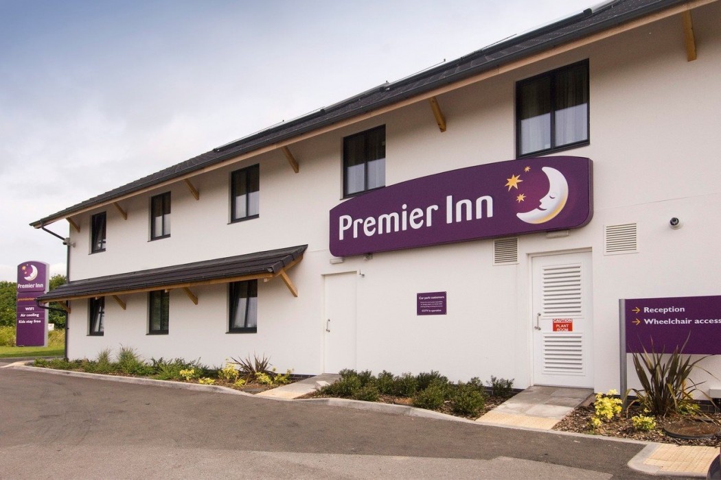 Premier Inn Tamworth South 12/44