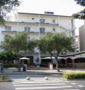 Miami Hotel 1/54