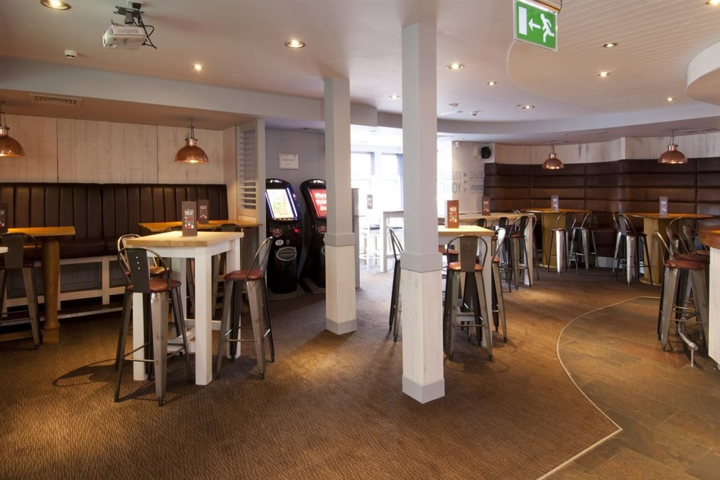 Premier Inn Burton On Trent Central 28/68