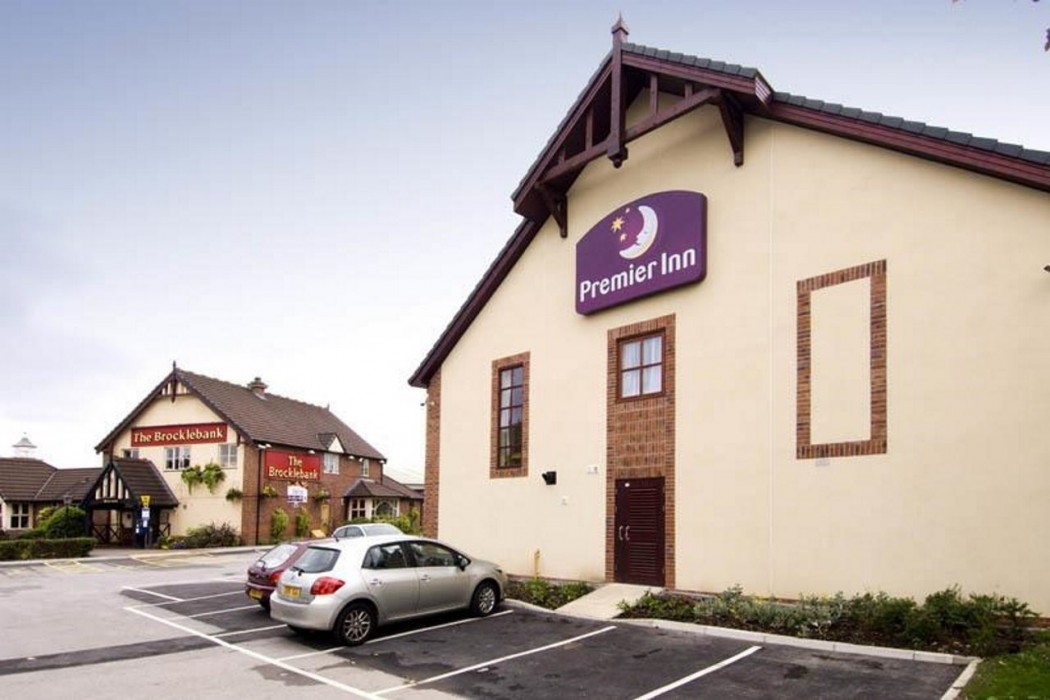 Premier Inn Crewe Central 26/42