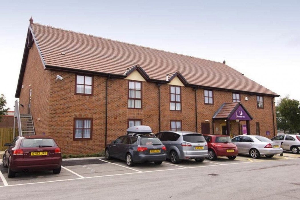 Premier Inn Crewe Central 21/42
