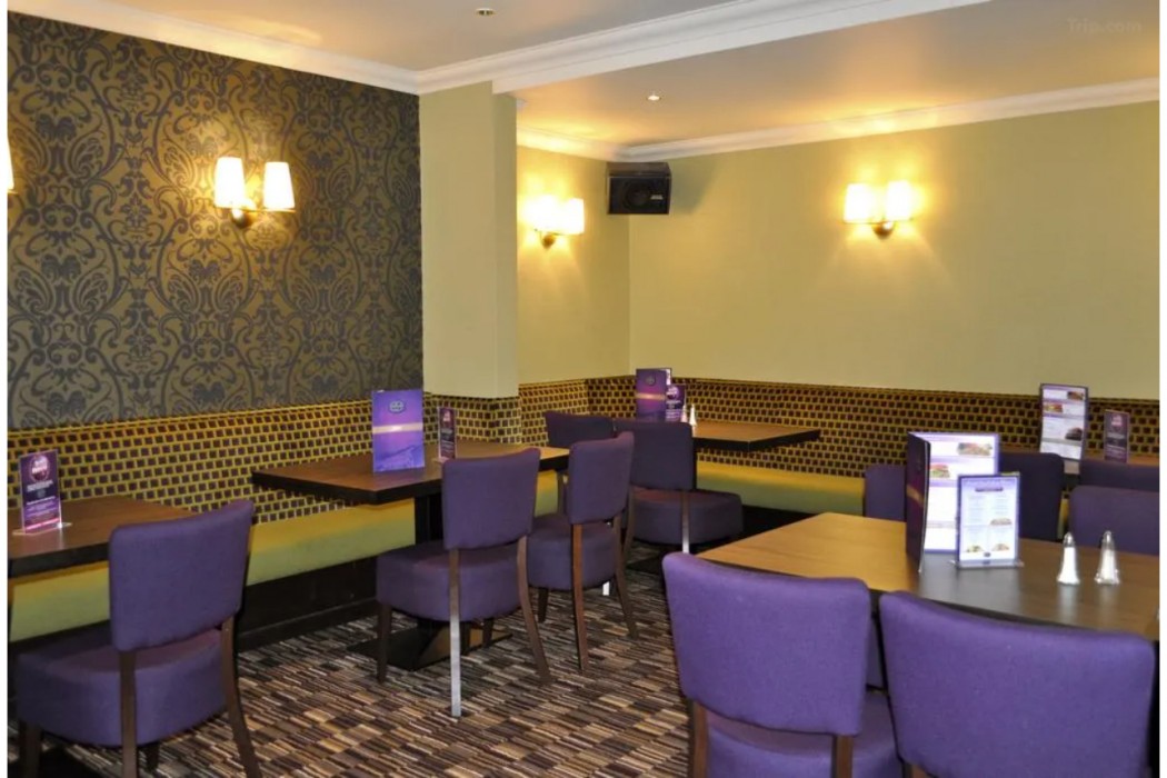 OYO Lochway Hotel 26/38