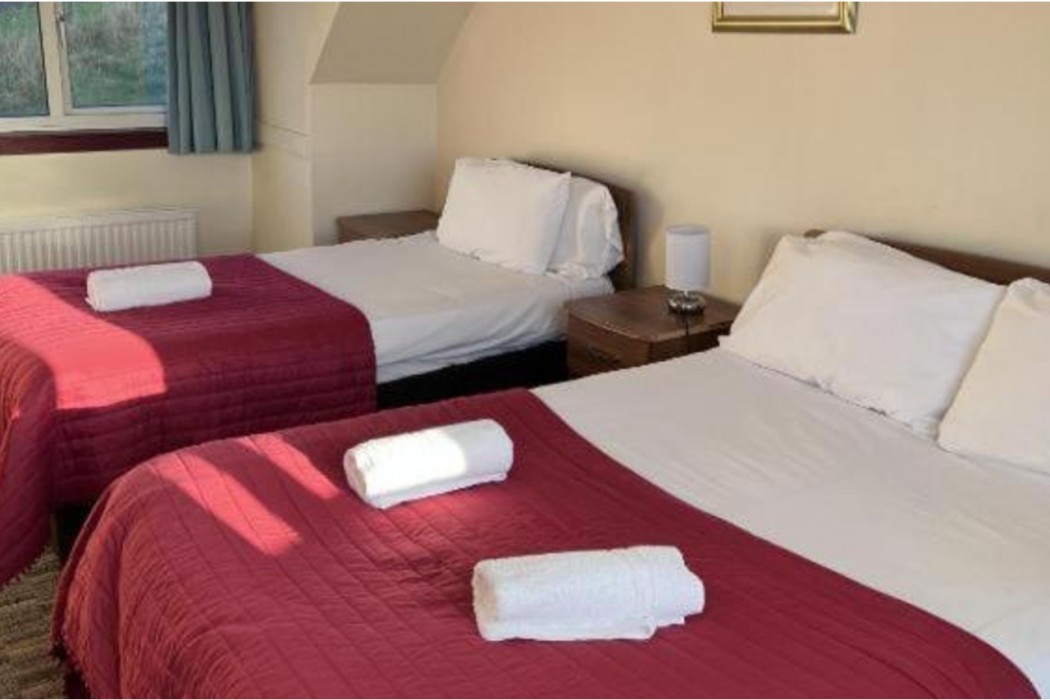 OYO Lochway Hotel 9/38
