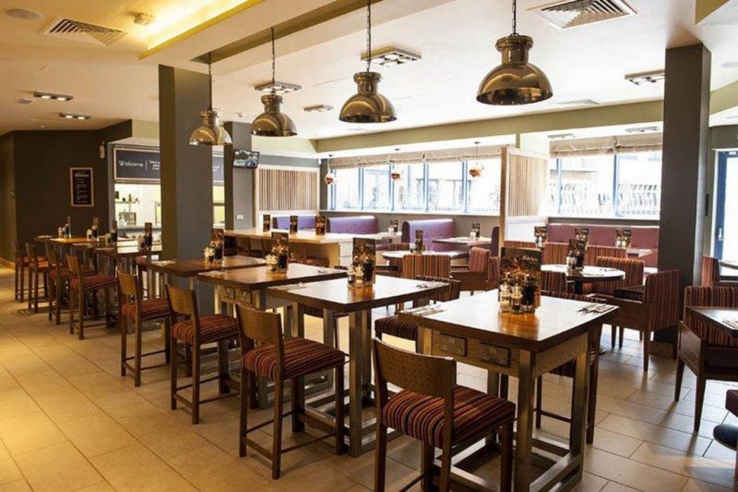 Premier Inn Dorchester 13/24