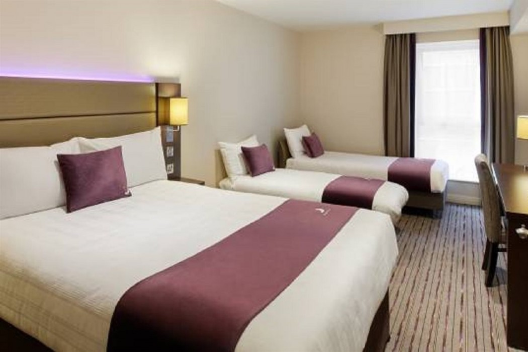 Premier Inn Bridgend (M4 J35) 8/24