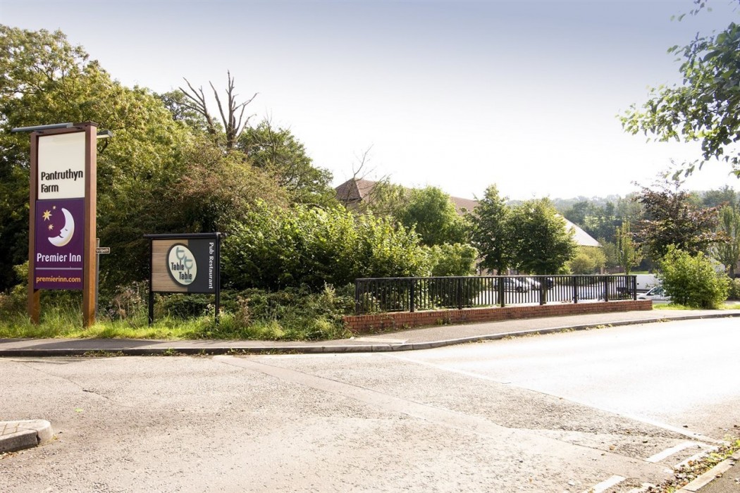 Premier Inn Bridgend (M4 J35) 16/24