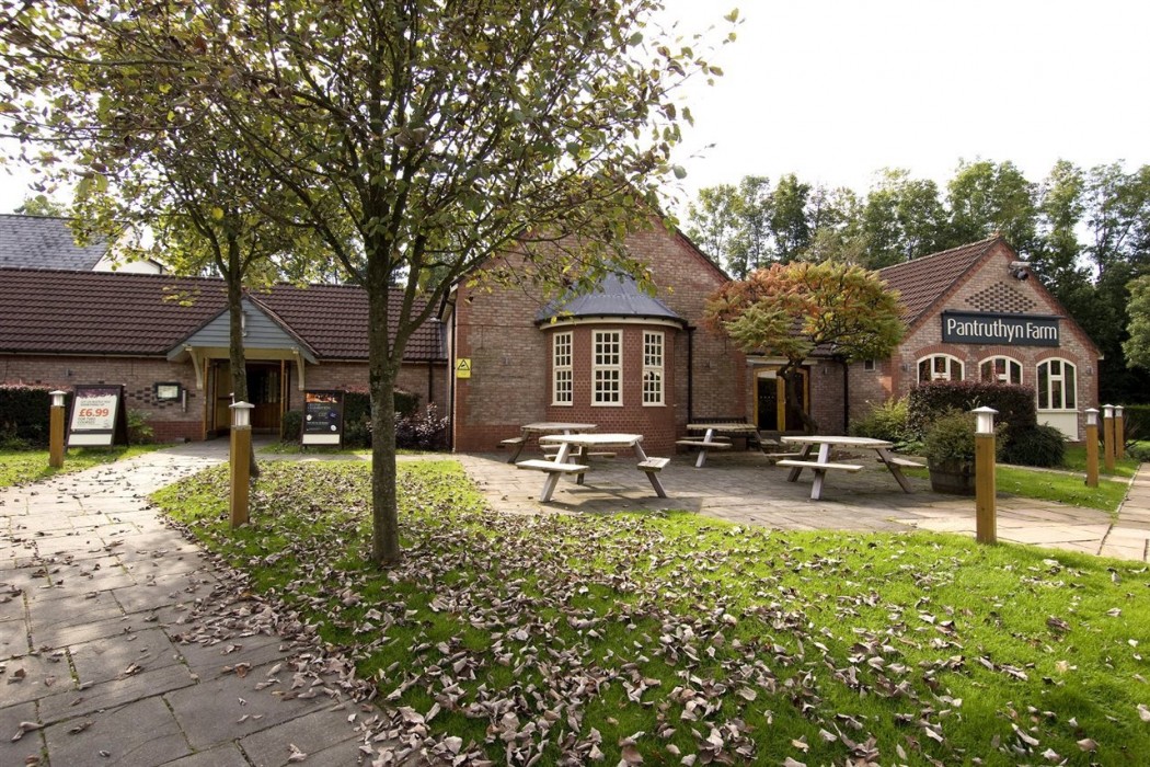 Premier Inn Bridgend (M4 J35) 13/24