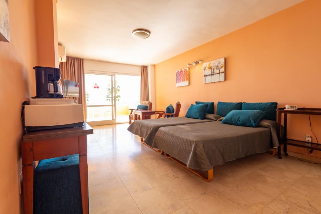 Apartamentos La Jabega 8/20
